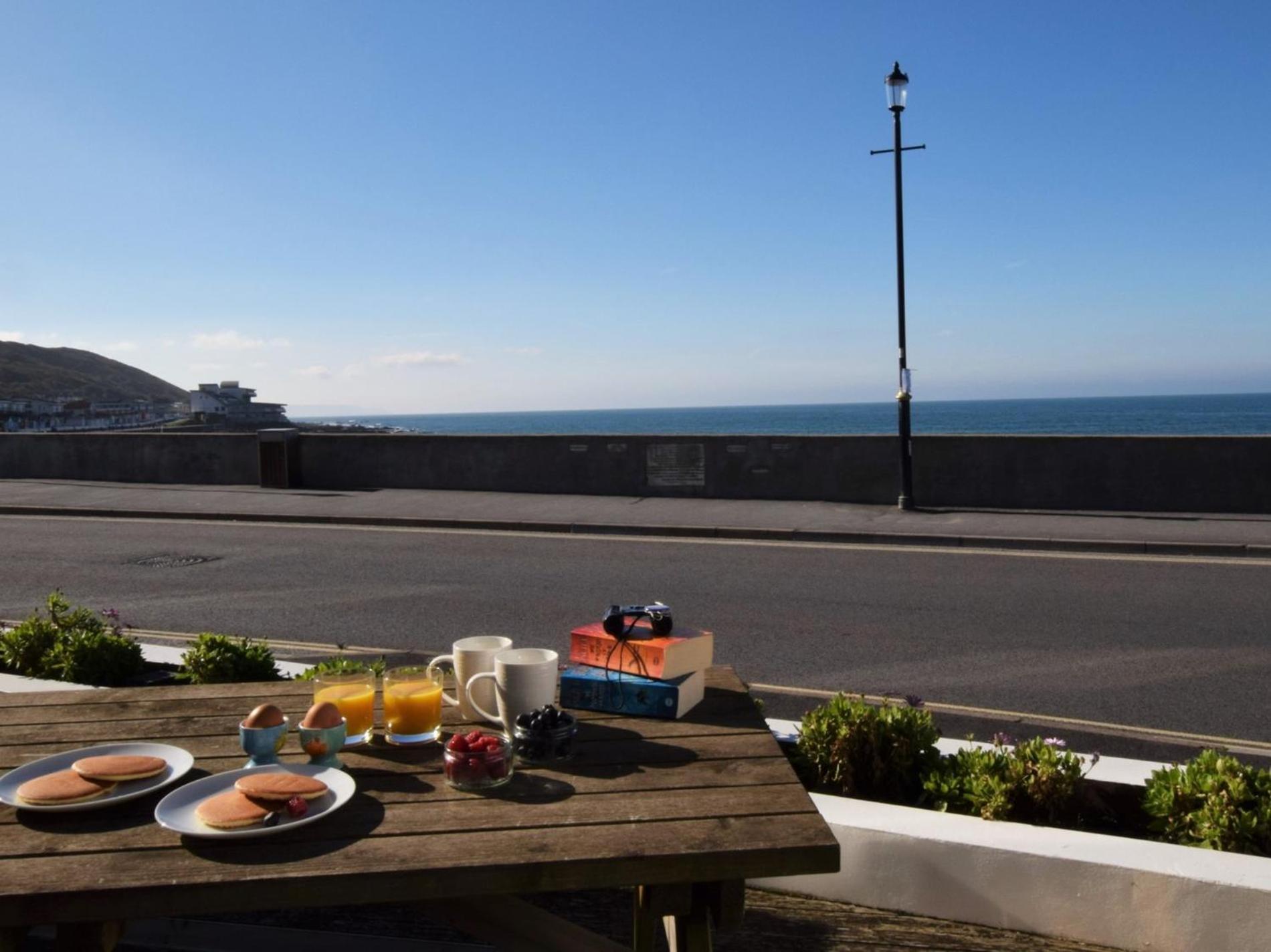 1 Bed In Westward Ho 61767 Apartment *